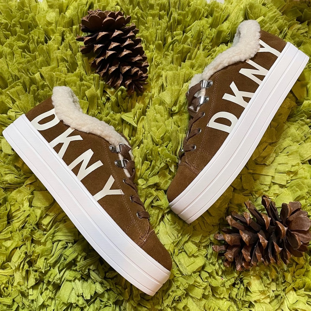 Dkny Women's Suri Lace-up Platform Brown Sneakers